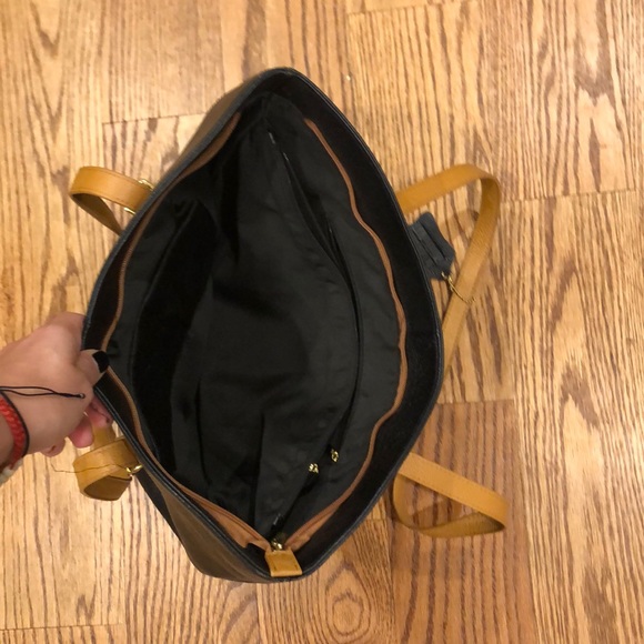 Alejandro Gabrielle leather over the shoulder bag - Picture 5 of 6